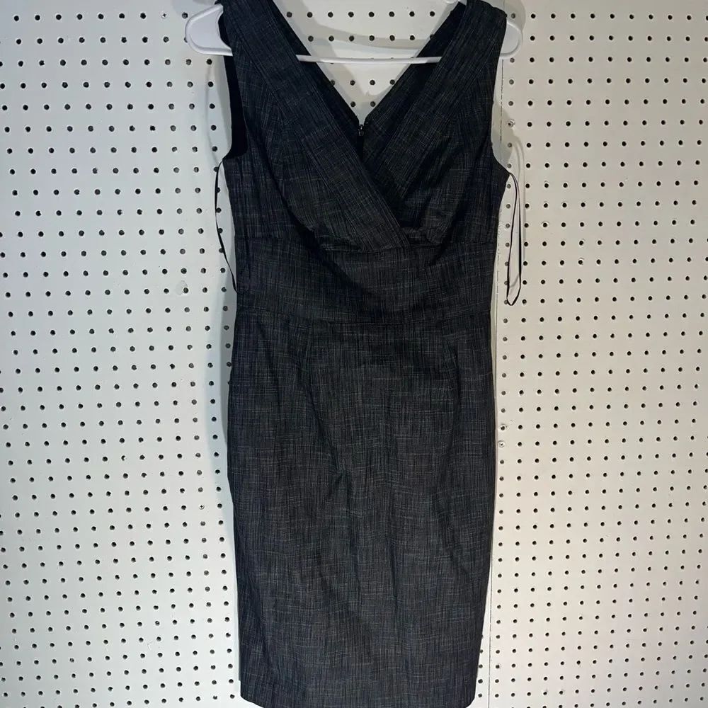 Kay Unger New York dress